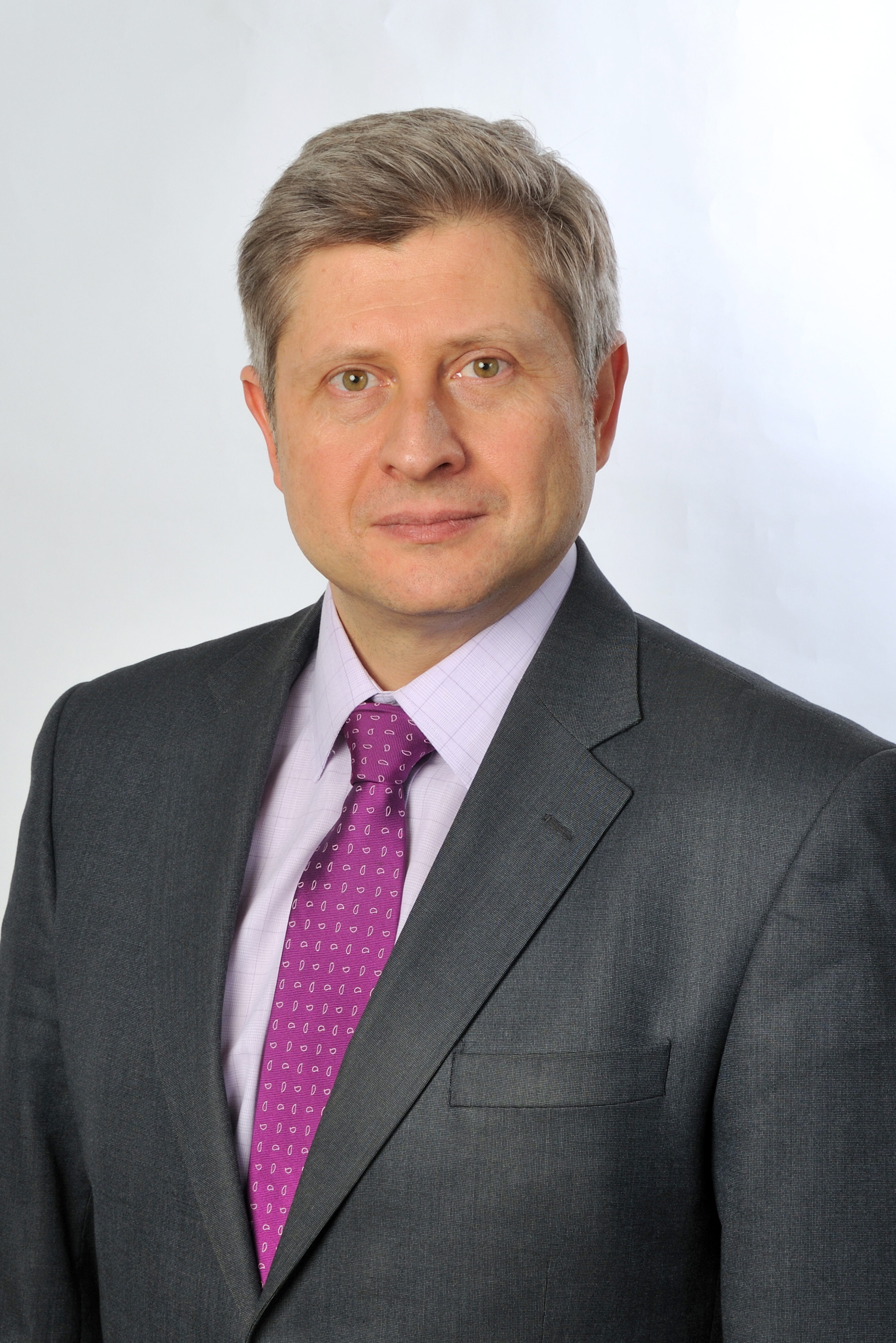 Vyacheslav Koval, Piraeus Bank in Ukraine acting Chairman of the Board: 