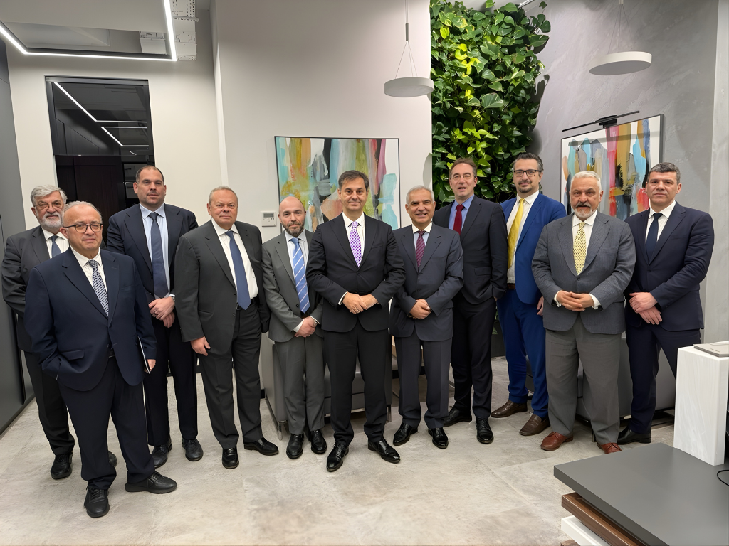 Піреус Банк обговорив стратегічні пріоритети відновлення України з офіційною делегацією Греції зображення